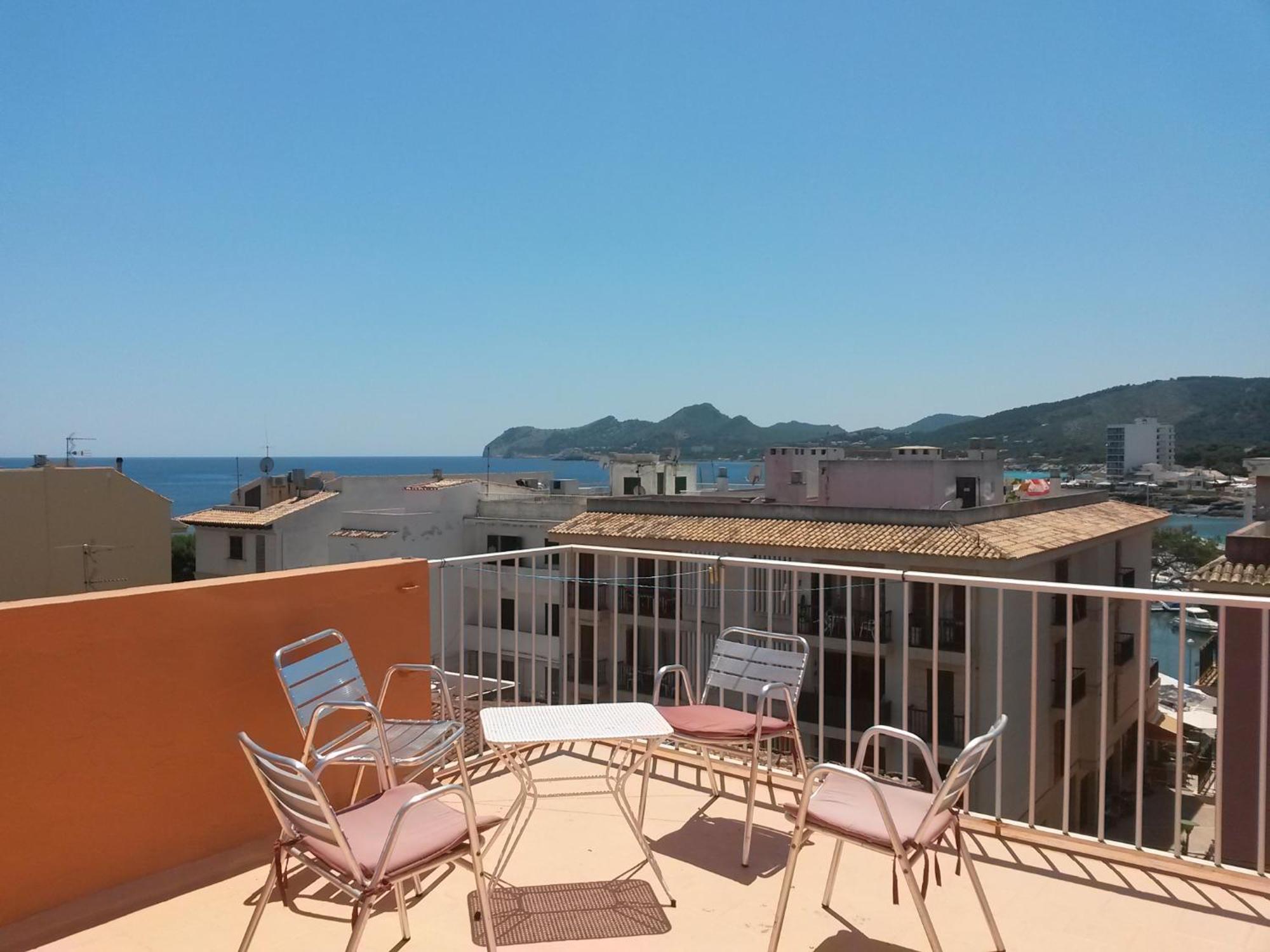 Hostal Cas Bombu Кала Ратхада Екстериор снимка