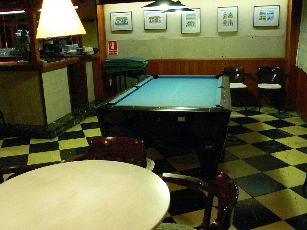 Hostal Cas Bombu Кала Ратхада Екстериор снимка