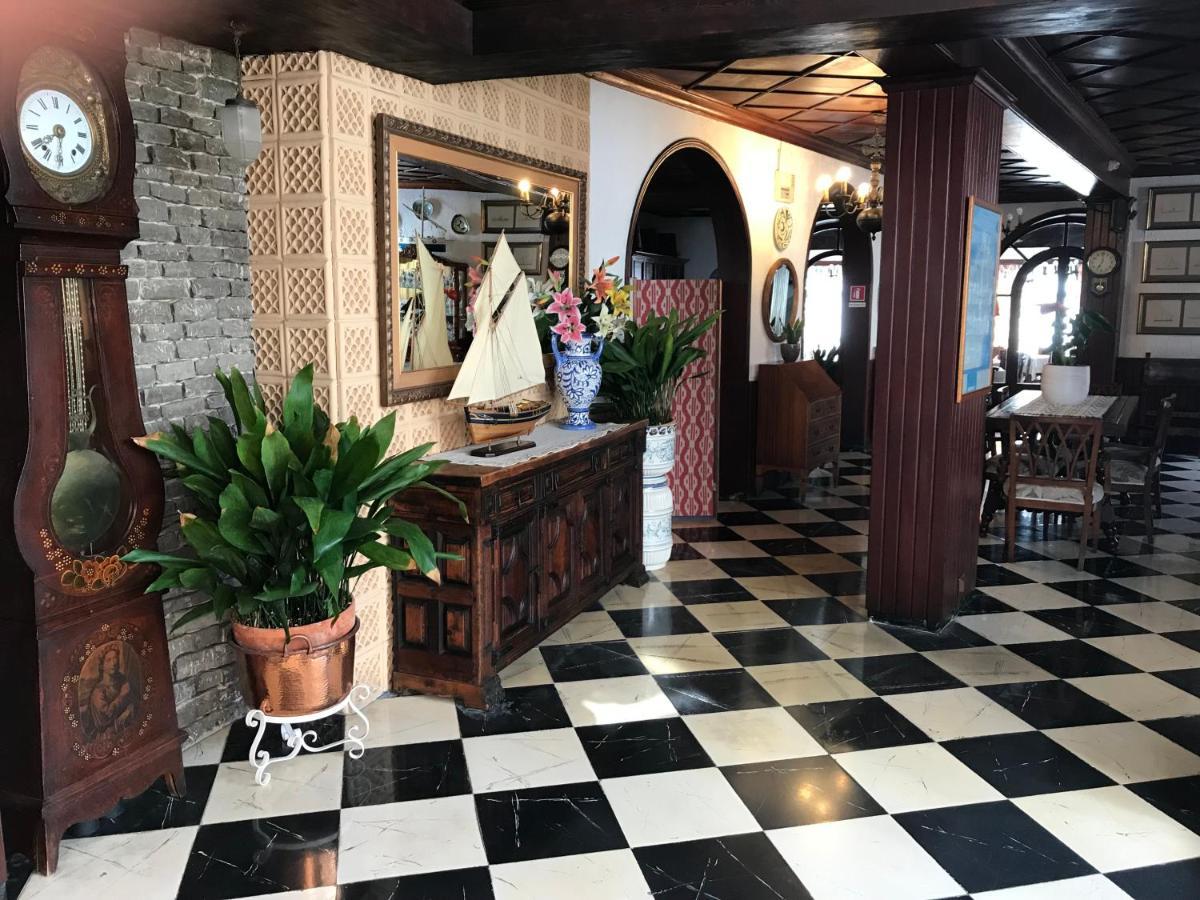 Hostal Cas Bombu Кала Ратхада Екстериор снимка